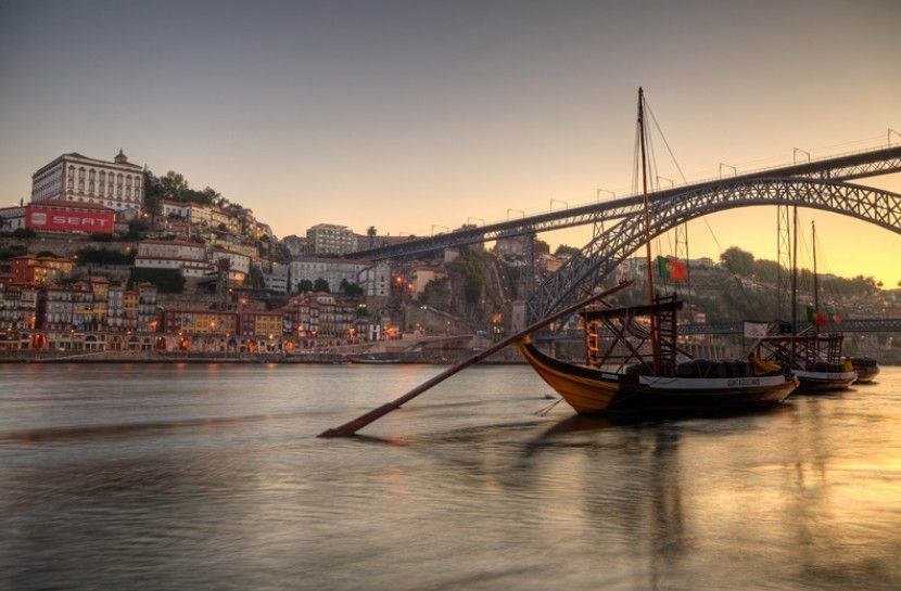 Porto: Full-Day All-Inclusive Private City Sightseeing Tour - Logistics