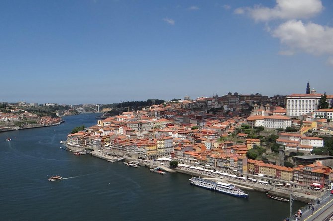 Porto Half-Day Private Tour With Tuk Tuk and Lunch - Tour Confirmation and Accessibility