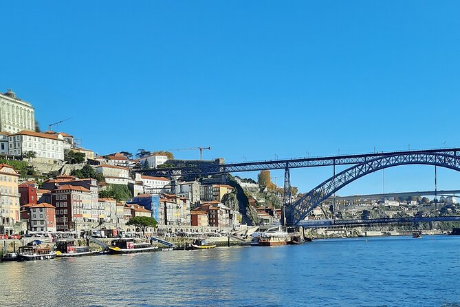 Porto Heritage Night Tour With Fado Show And Dinner Included - Travel in Luxury Sedan