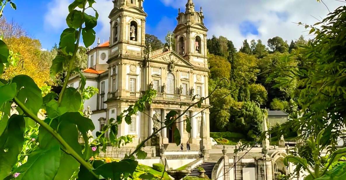 Porto: Hidden Charms, Guimarães & Braga Day Tour - Traditional Portuguese Lunch Experience