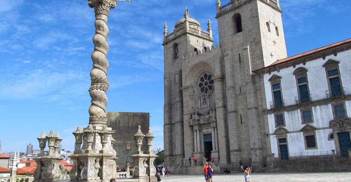 Porto: Self-Guided Audio Tour - Multilingual Audio Guide Features