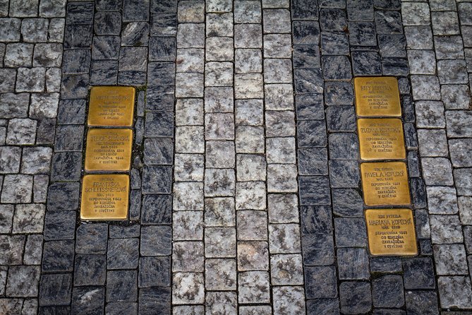 Prague Jewish Quarter and WW2 Private Tour - Exploring the Old Jewish Cemetery