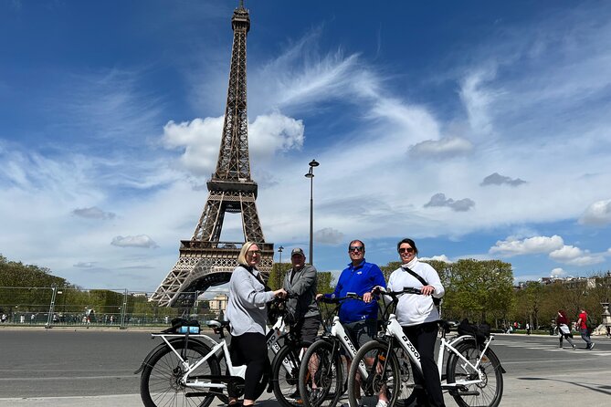 Private 2.5 Hour E-Bike Tour Around Paris - Tour Duration