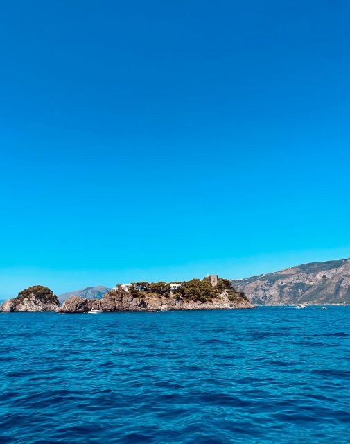 Private Amalfi Coast Boat Tour From Sorrento - Diving Into the Gulf of Salerno