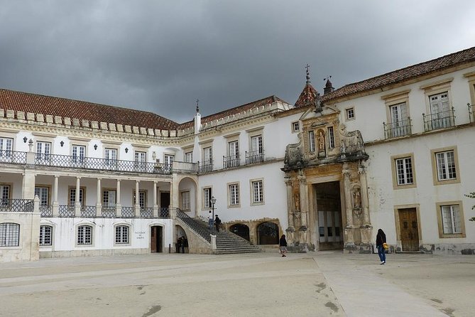 Private Cultural Tour Aveiro and Coimbra From Porto - Guide Expertise