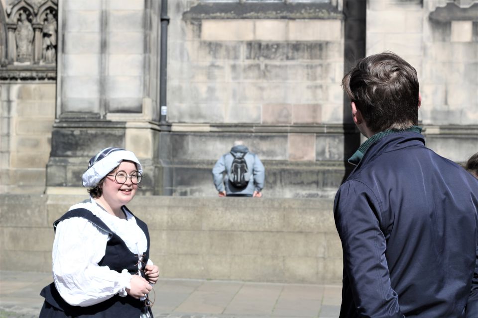 Private Discovery Tour: Edinburghs Strange & Secret History - Grassmarket and Its Secrets