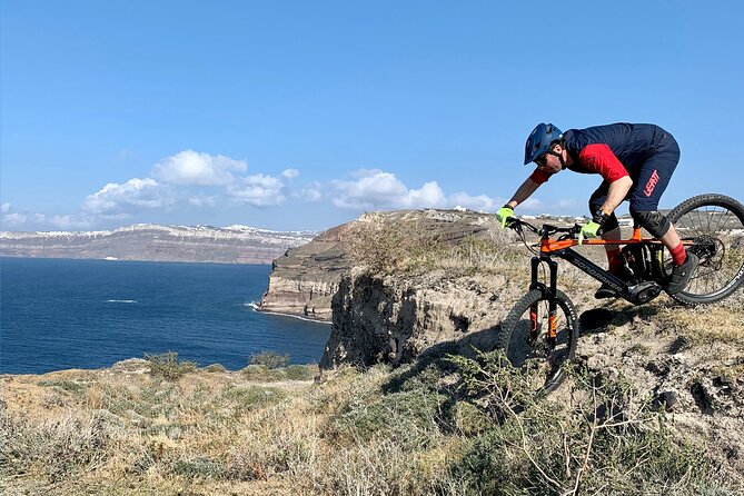 Private Electric Mountain Bike Experience and Tour in Santorini - Meeting Points and Pickup