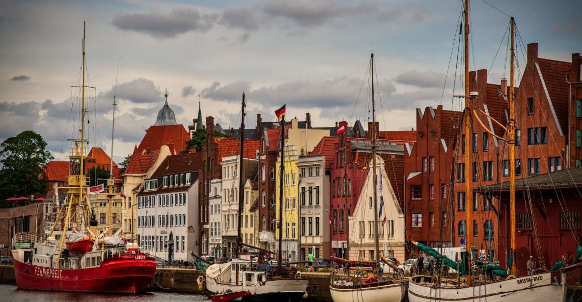 Private Tour - Maritime History of Lubeck & Museumshafen - St. Marys Church