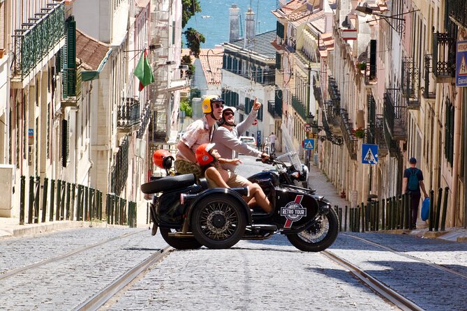 Private Tour | the Best of Lisbon by Sidecar (1h-1h15) - Inclusions and Additional Information