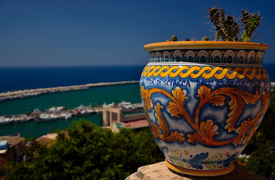 Private Tour to Discover the Traditions of Sciacca - Meal Experience