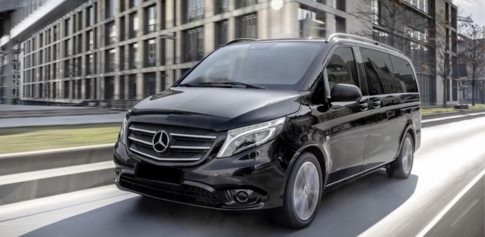 Private Transfer From Salzburg to Vienna - Pickup and Drop-off Details