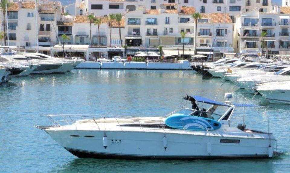 PUERTO BANUS: YACHT RENTAL FOR GROUP 2H - Discover Marbellas Charm