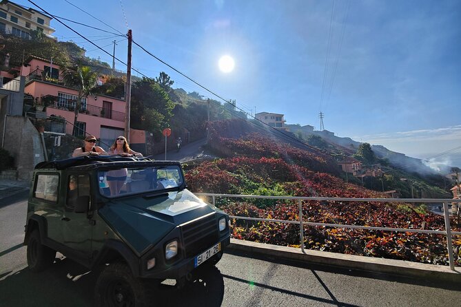 Real Life, Mountains & Sea Cliffs (Nun´s Valley View) - Half Day 4x4 Tour - Discovering Nuns Valley