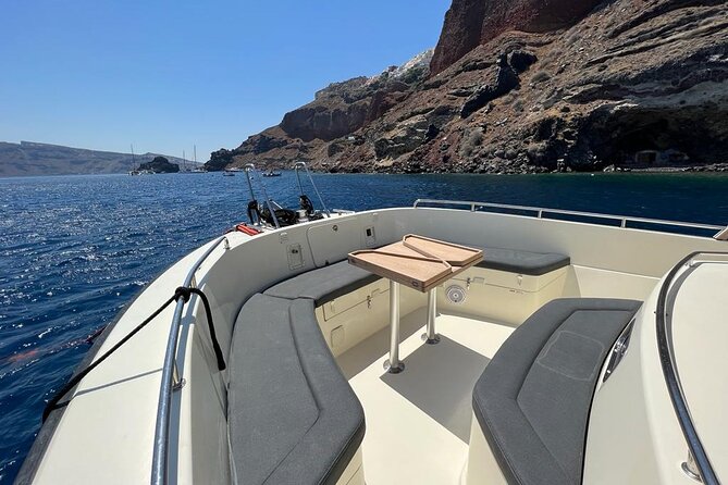 Roam the Caldera With a Private Motor Yacht - Visit to Indian Rocks and Venetian Lighthouse