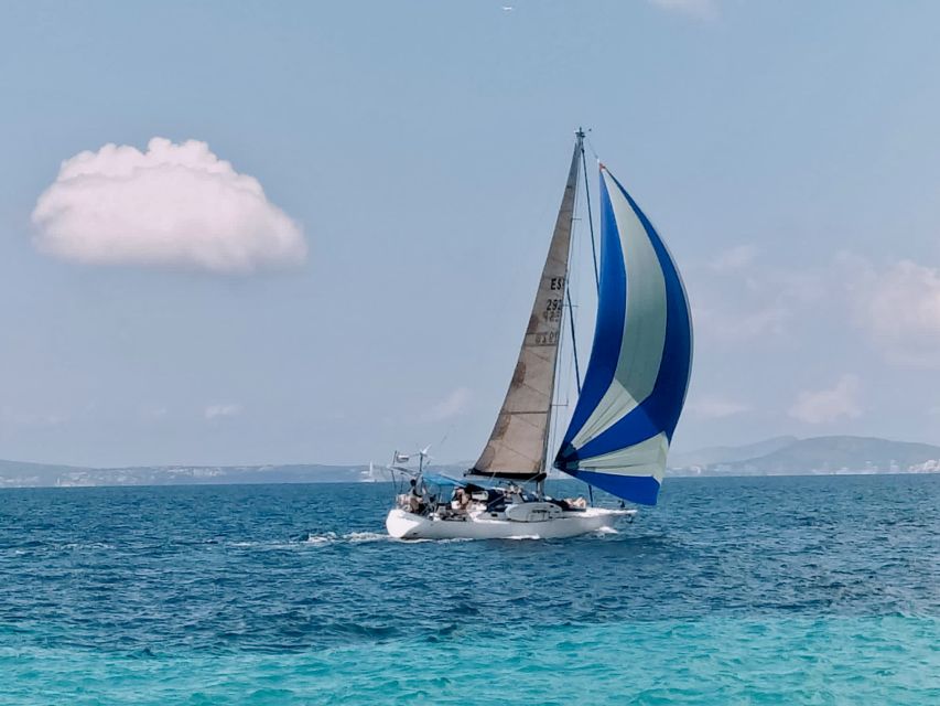 Sailboat Tour With Snorkeling, Tapas & Drinks - Paddleboarding in Clear Blue Waters