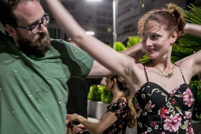 San Juan: Absolute Beginner Salsa - Partner Benefits