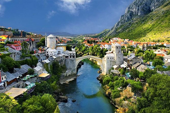 Sarajevo To/From Dubrovnik Transfer Tour via Mostar & Herzegovina - Exploring Mostar