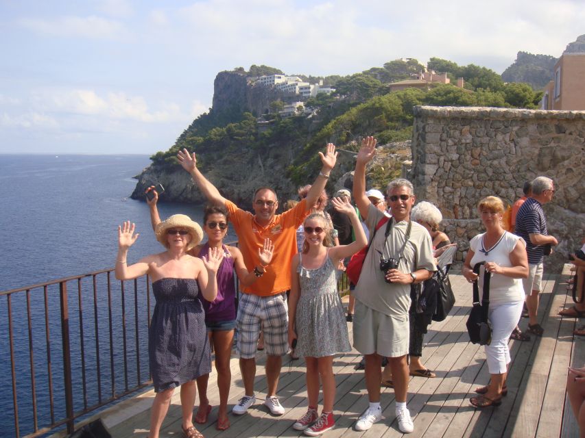 Serra De Tramuntana Half-Day Tour: Soller and Valldemosa - Exploring Valldemosa