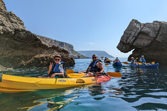 Sesimbra: Guided Kayak Tour in Arrábida Natural Park & Caves - Tour Information