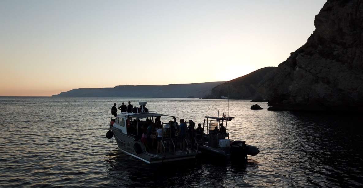 Sesimbra: Sunset Boat Tour - Experience Highlights