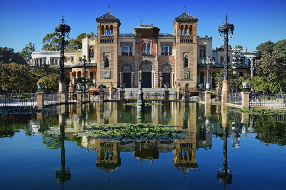 Seville: 4-Hour Private Palaces Guided Walking Tour - Pilatos Palace