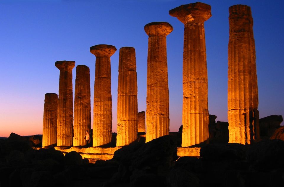 Sicily: 8-Day Excursion Tour With Hotel Accomodation - Discover Syracuse