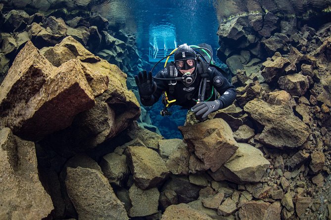 Silfra Fissure Freshwater Scuba Diving Tour From Reykjavik - Pickup and Transportation Details