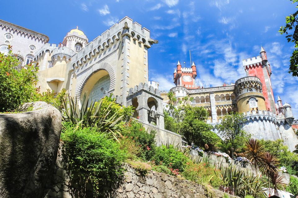 Sintra: Pena Palace and Park Entrance Ticket - Architectural Features