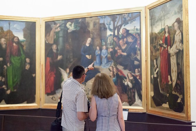 Skip the Line: Small Group Uffizi Masterclass by an Art Expert - Tour Logistics