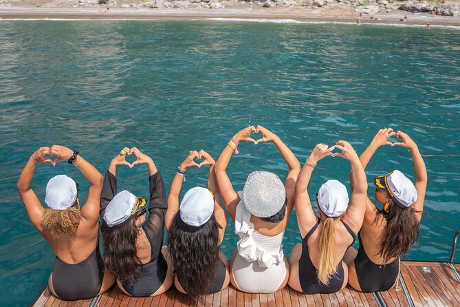 Small Group Tour to Positano by Boat at Sunset - Anchoring at the Li Galli Islets