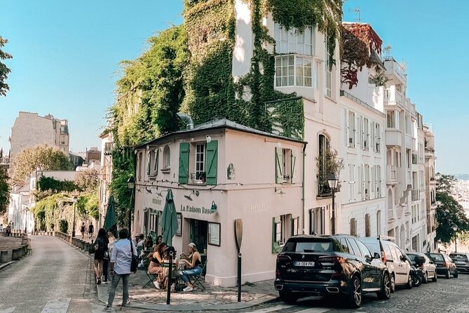 Small Group Walking Tour of Montmartre - Pricing and Cancellation