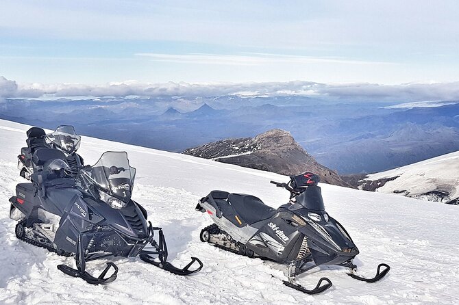 Snowmobiling on Eyjafjallajökull - Accessibility and Infant Seating