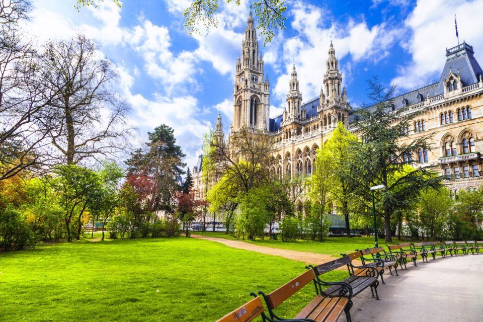 St Stephens Cathedral, Top Churches of Vienna Old Town Tour - Inclusions