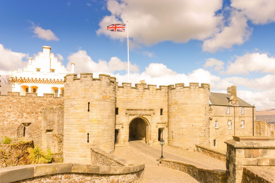 Stirling Castle, Loch Lomond & Whisky Tour From Edinburgh - Visiting the City of Stirling