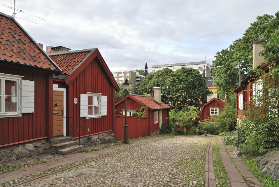 Stockholm Syndrome: 3-Hour Walking Tour - Itinerary Highlights