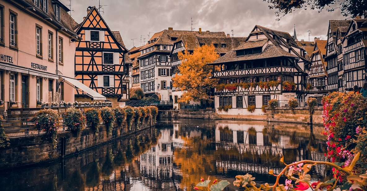 Strasbourg: Guided Historical Neighborhoods Walking Tour - Exploring Petite France