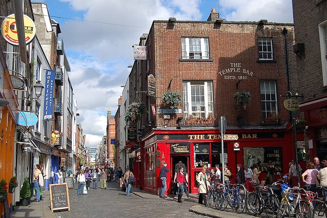 The Best of Dublin - Highlights and Hidden Corners - Cobbled Alleyways of Medieval Dublin