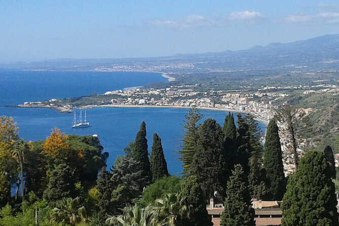 The Pearl of Sicily: Private Taormina Walking Tour - Personalized Sightseeing Experience