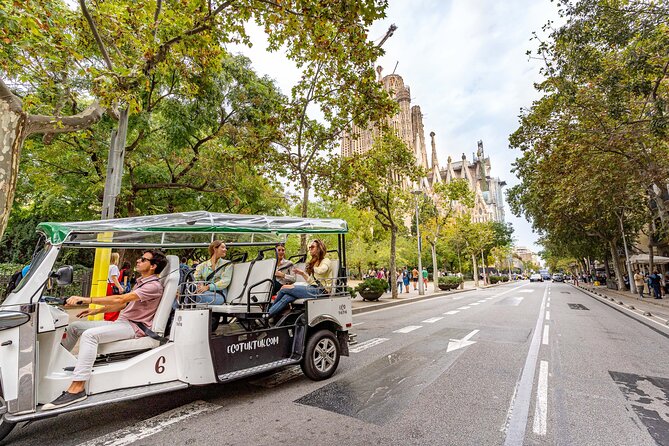 Tour of Historic Barcelona in Private Eco Tuk Tuk - Additional Information