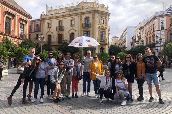 Tour of the Barrio De Santa Cruz and the Jewish Quarter - Historical Significance of the Neighborhood