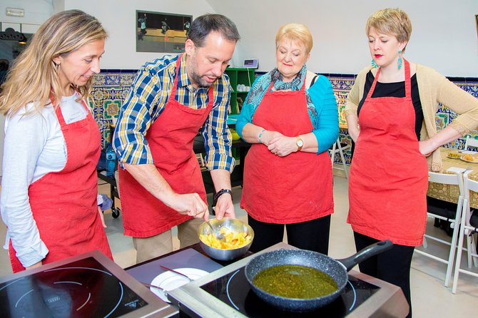 Traditional Paella & Tortilla & Sangría. Cooking Class - Refreshing Sangria Recipe