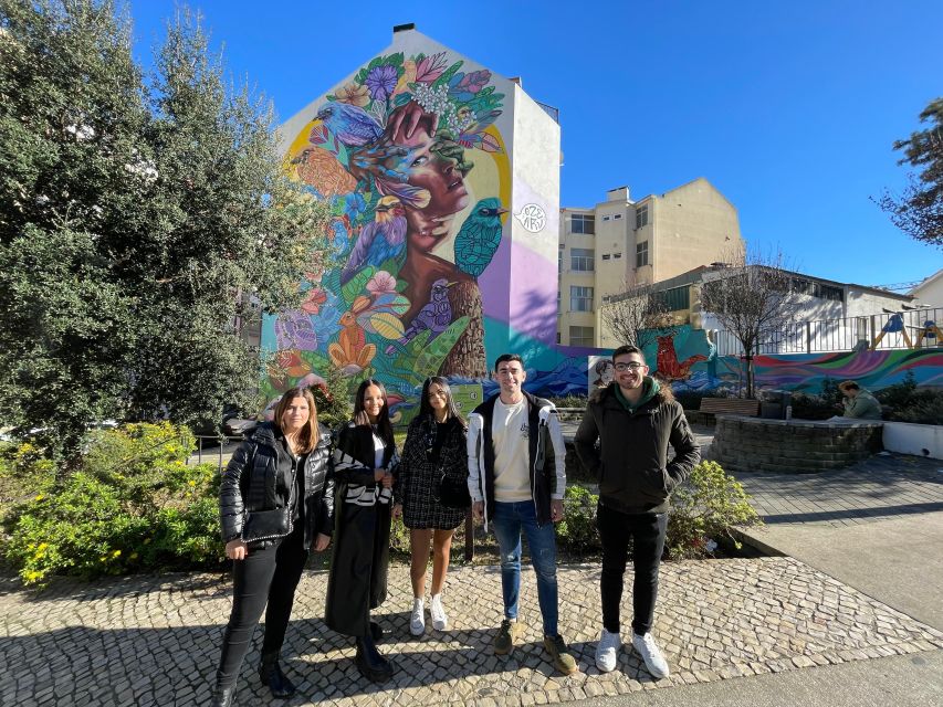 Tuk Tuk Feel Lisbon With Viewpoints,Street Art and Old Town - Flexibility of the Tour