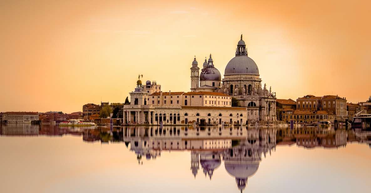 Venice: City Highlights Walking Tour With Optional Gondola - Architectural Wonders and Legendary Venetians