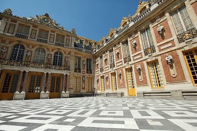 Versailles Palace and Park Private Guided Day Tour From Paris - Skip the Lines With Ease