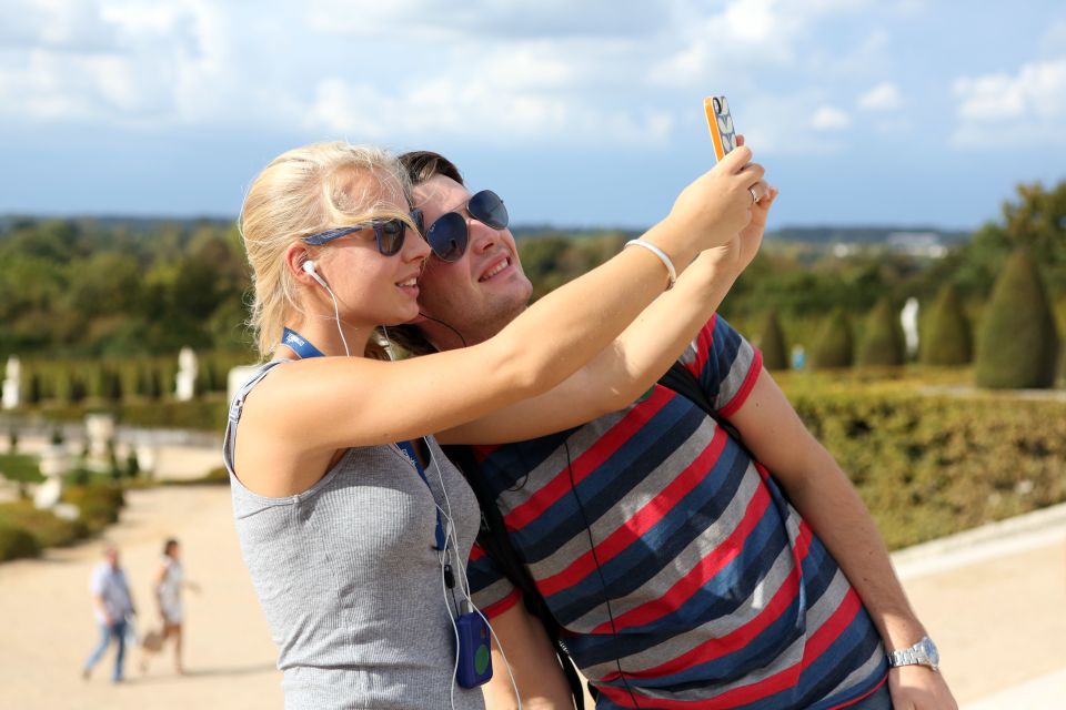 Versailles: Versailles Palace Guided Tour & Gardens Option - Visiting the Gardens