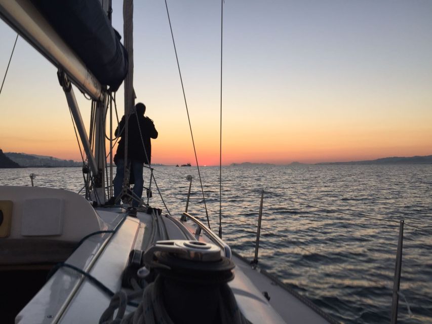 Vigo: Vigo Estuary Private 1-Night Romantic Sailboat Trip - Luxury Overnight Accommodation