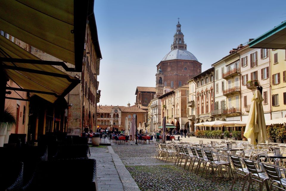 VIP Experience to Pavia and Vigevano - Leonardo Da Vincis Bramante Tower