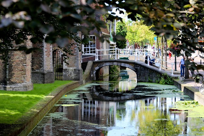 Walking Tour of Delft - The City of Orange and Blue - Reviews