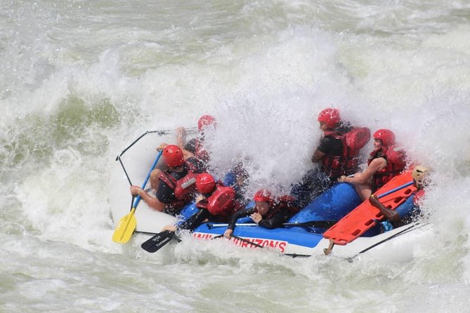 White Water Rafting in Zimbabwe - Rafting Schedules and Rapids Covered