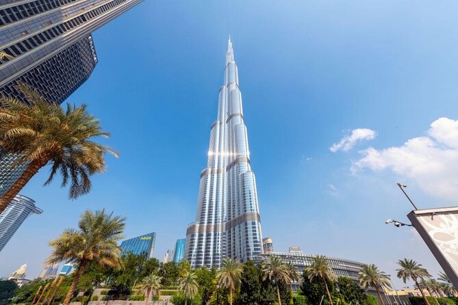 Wings of Dubai: Downtown Dubai Art & Architecture Tour - Burj Khalifa: Iconic Skyline